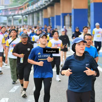 Runner Photo 4883900