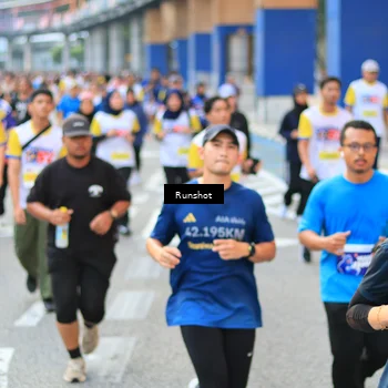 Runner Photo 4883910