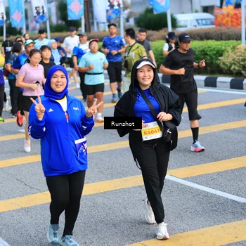 Runner Photo 4883914