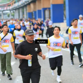 Runner Photo 4883923