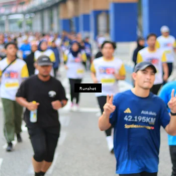 Runner Photo 4883924