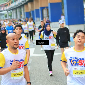 Runner Photo 4883937