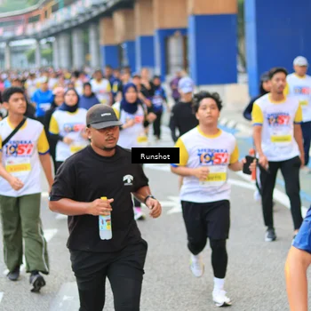 Runner Photo 4883939