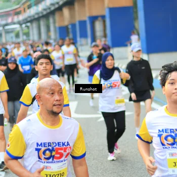Runner Photo 4883940