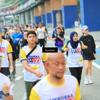 Runner Photo 4883944