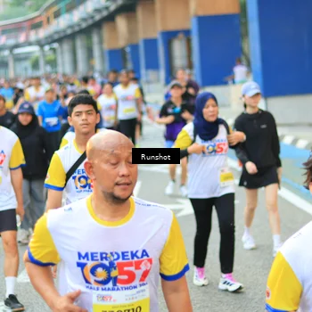 Runner Photo 4883960