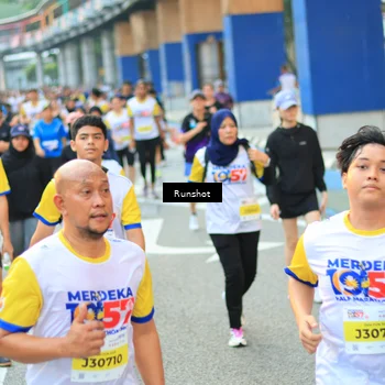 Runner Photo 4883966