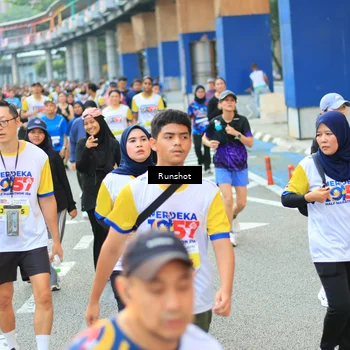 Runner Photo 4883973
