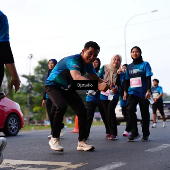 Runner Photo 4883993