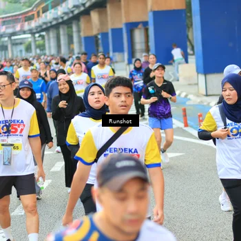 Runner Photo 4883997