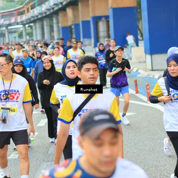 Runner Photo 4884001