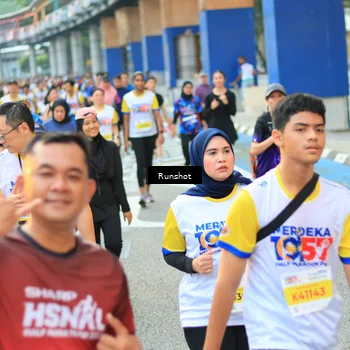 Runner Photo 4884007