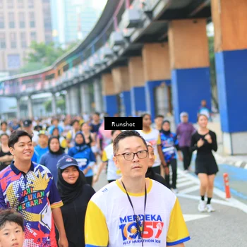 Runner Photo 4884037