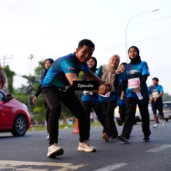 Runner Photo 4884040