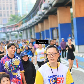 Runner Photo 4884042