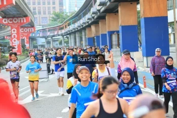 Runner Photo 4884111