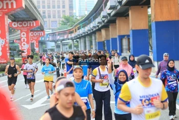 Runner Photo 4884113