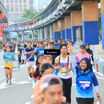 Runner Photo 4884124