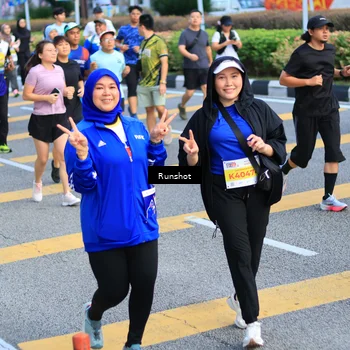 Runner Photo 4884167