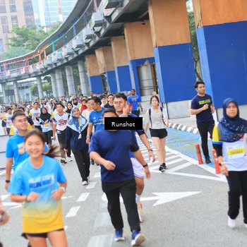 Runner Photo 4884197