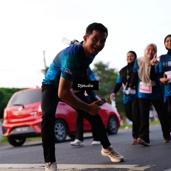 Runner Photo 4884223