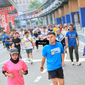 Runner Photo 4884247