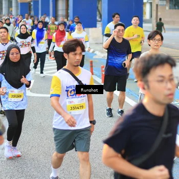 Runner Photo 4884289