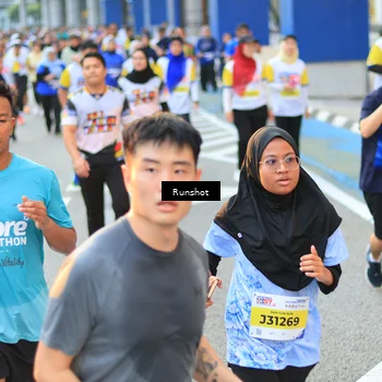 Runner Photo 4884298