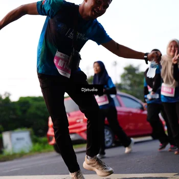 Runner Photo 4884300