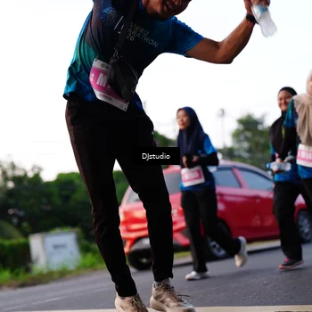 Runner Photo 4884303