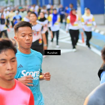 Runner Photo 4884316