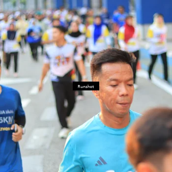 Runner Photo 4884347