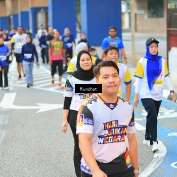 Runner Photo 4884394