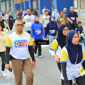 Runner Photo 4884422