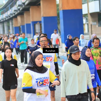 Runner Photo 4884445