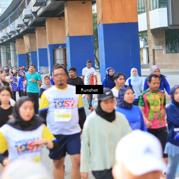 Runner Photo 4884466