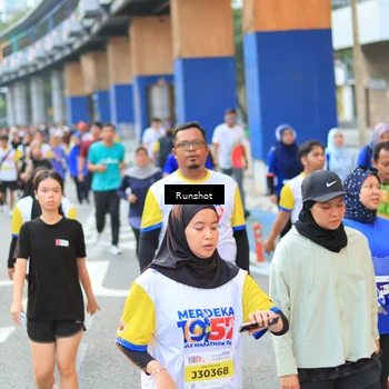 Runner Photo 4884471