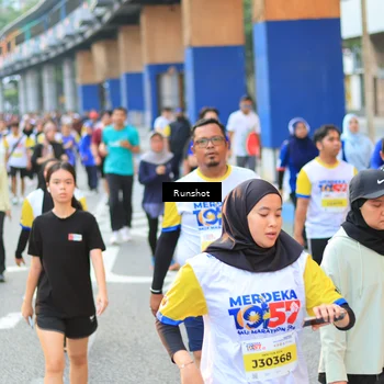 Runner Photo 4884476
