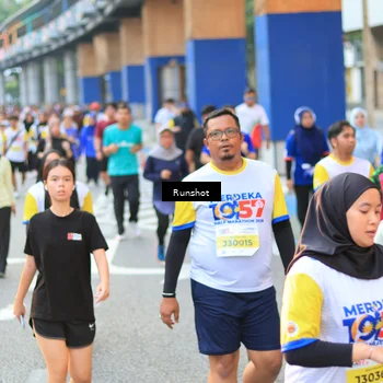 Runner Photo 4884495