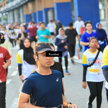 Runner Photo 4884499