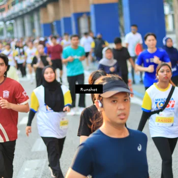 Runner Photo 4884515