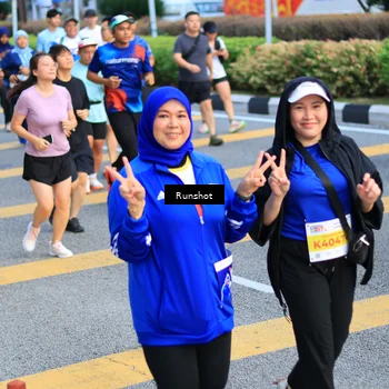 Runner Photo 4884516