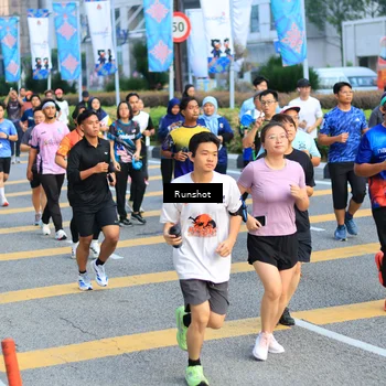 Runner Photo 4884536