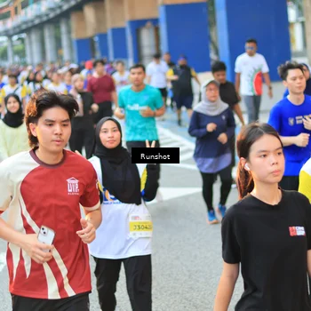 Runner Photo 4884545