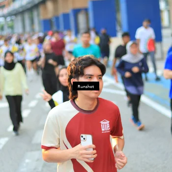 Runner Photo 4884574