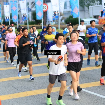 Runner Photo 4884622