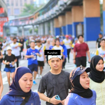 Runner Photo 4884649