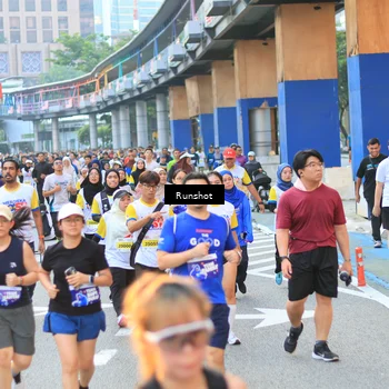 Runner Photo 4884694