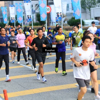 Runner Photo 4884719