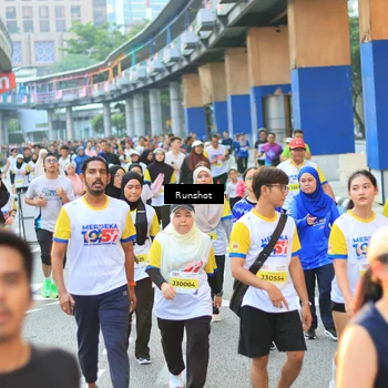 Runner Photo 4884734